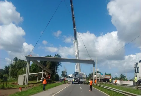 VIABAHIA programa içamento de travessia de passarela para este domingo (01/08), em Santo Estevão