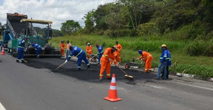 VIABAHIA prossegue com obras de recuperação do pavimento neste mês de outubro